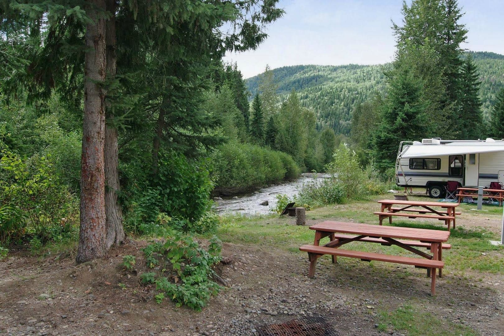 Creekside picnic area